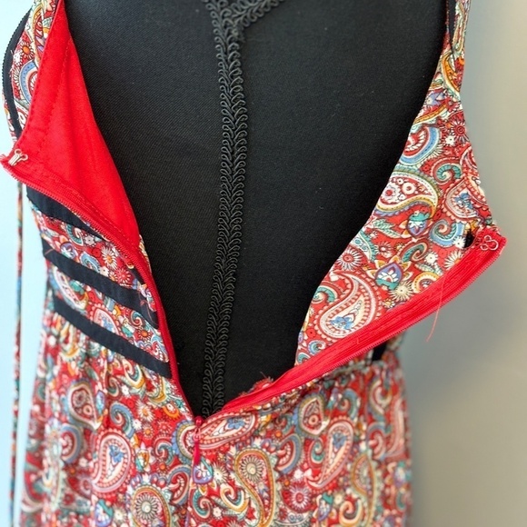 Lulus Paisley Wide Open Spaces Maxi Dress Red Women's Size Small - Picture 15 of 16